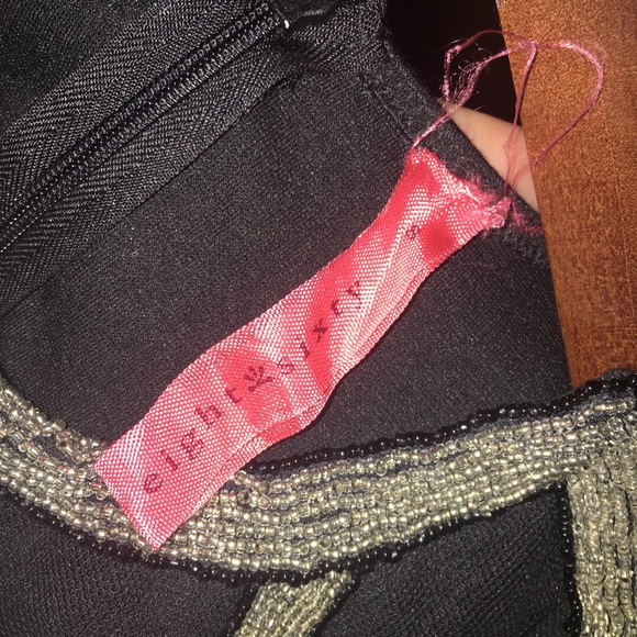 Little black dress - Picture 4 of 4